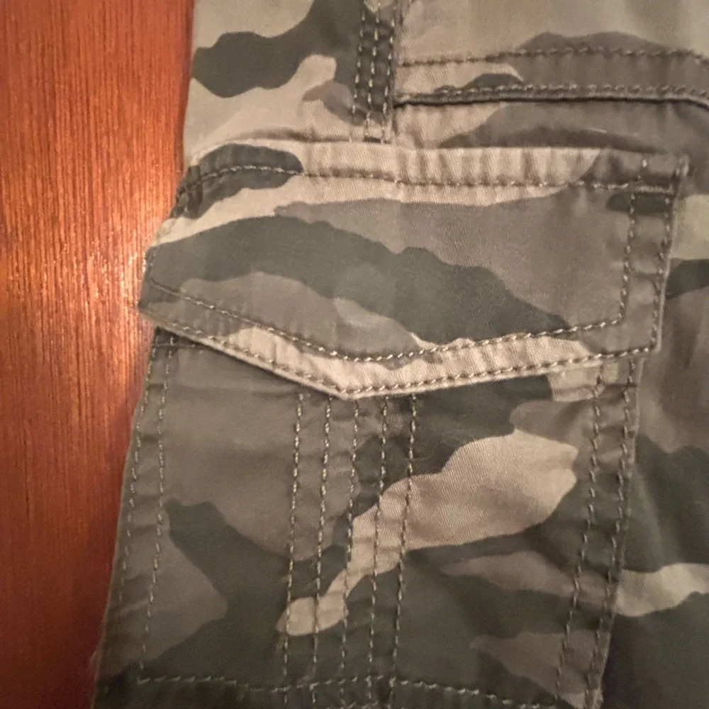 Sonoma Camo Cargo Mini Skort, NWT, Size S - Picture 6 of 10